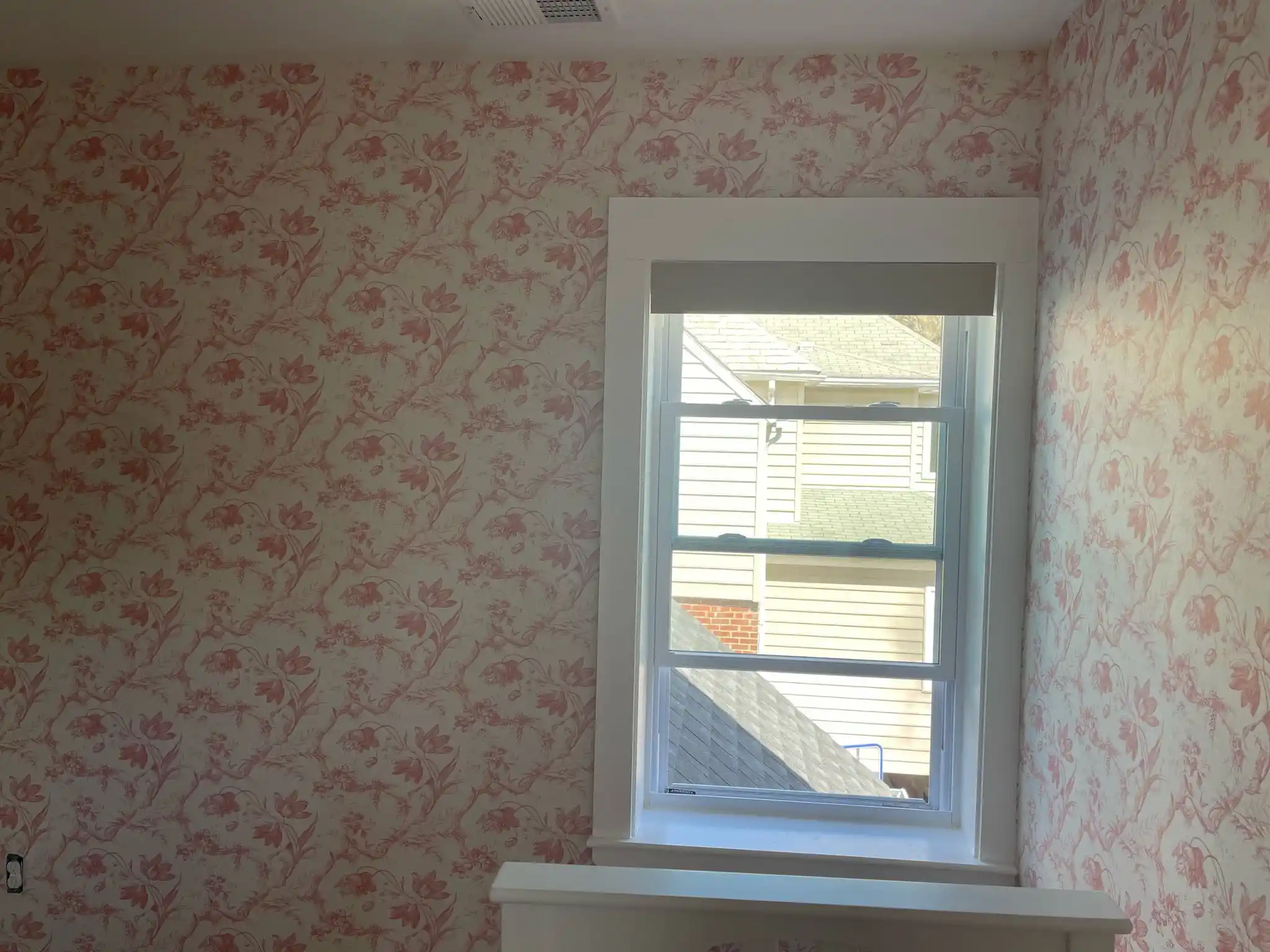 Professional wallpaper installation tools and materials in Silver Lake, Los Angeles