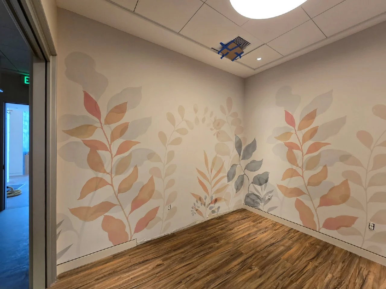 Professional wallpaper installation in Lancaster, CA